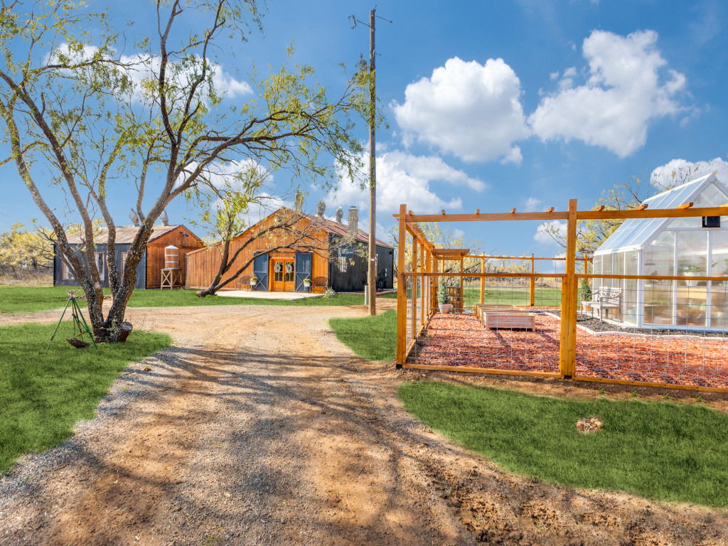 CC Farms – Photo 2