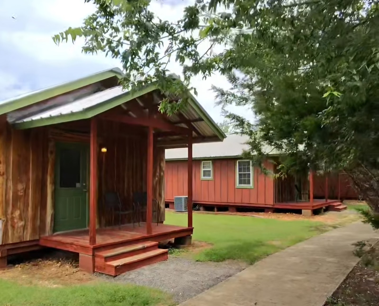 Antler  Oaks Lodge – Photo 4